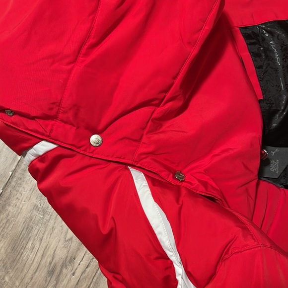 Ski jacket - Picture 8 of 13